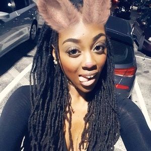 Meet your Posher, Shaquisha